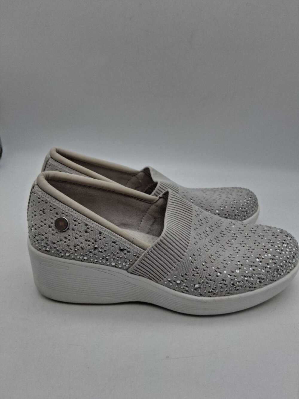 Skechers Martha Stewart Pier Lite Reflection Slip On Shoe Gray w/Rhinestones 6